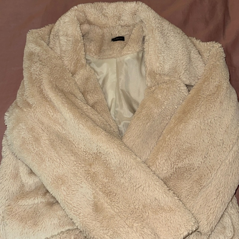 Brandy Melville Coat